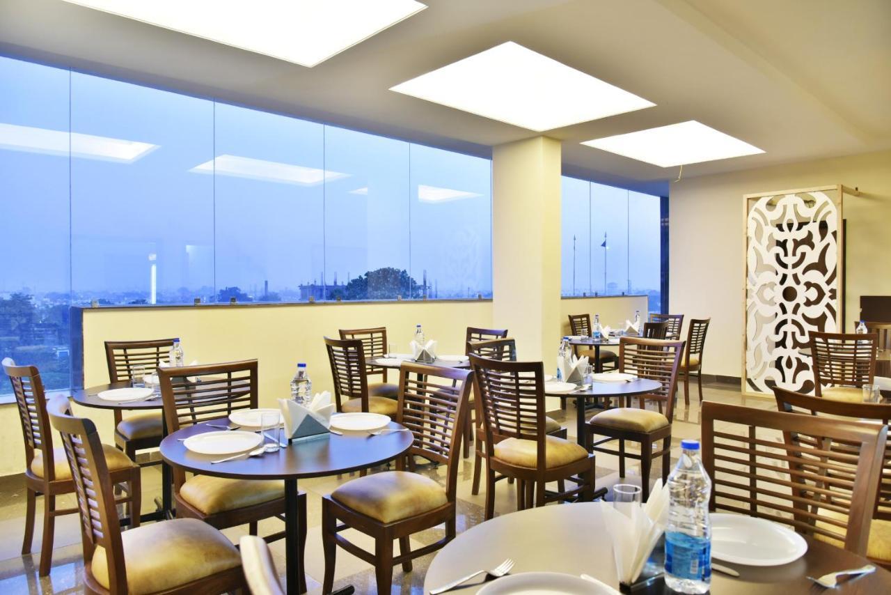 Hotel Amritsar International 2 Min Walk From Amritsar Bus Stand מראה חיצוני תמונה
