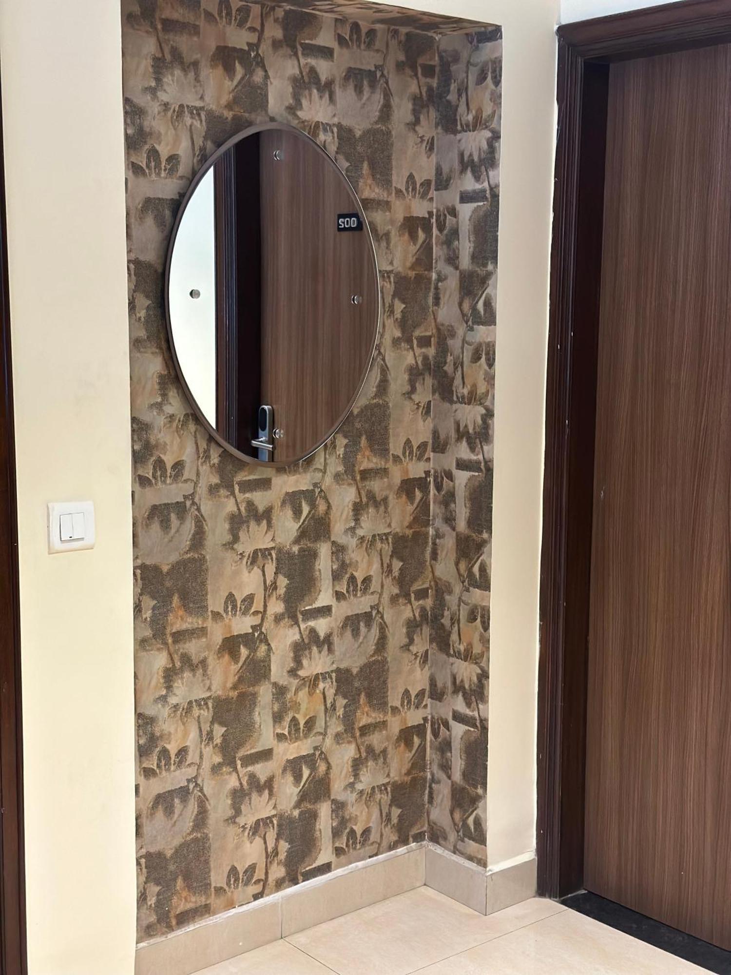 Hotel Amritsar International 2 Min Walk From Amritsar Bus Stand מראה חיצוני תמונה