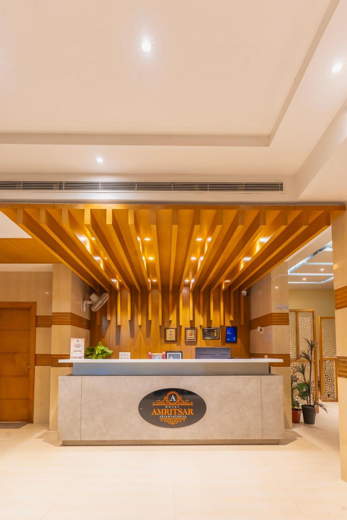 Hotel Amritsar International 2 Min Walk From Amritsar Bus Stand מראה חיצוני תמונה