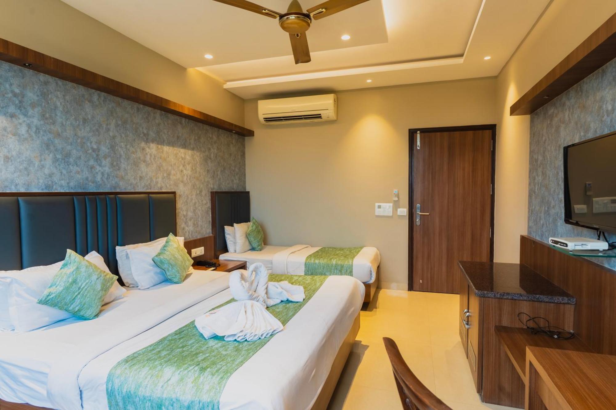Hotel Amritsar International 2 Min Walk From Amritsar Bus Stand מראה חיצוני תמונה