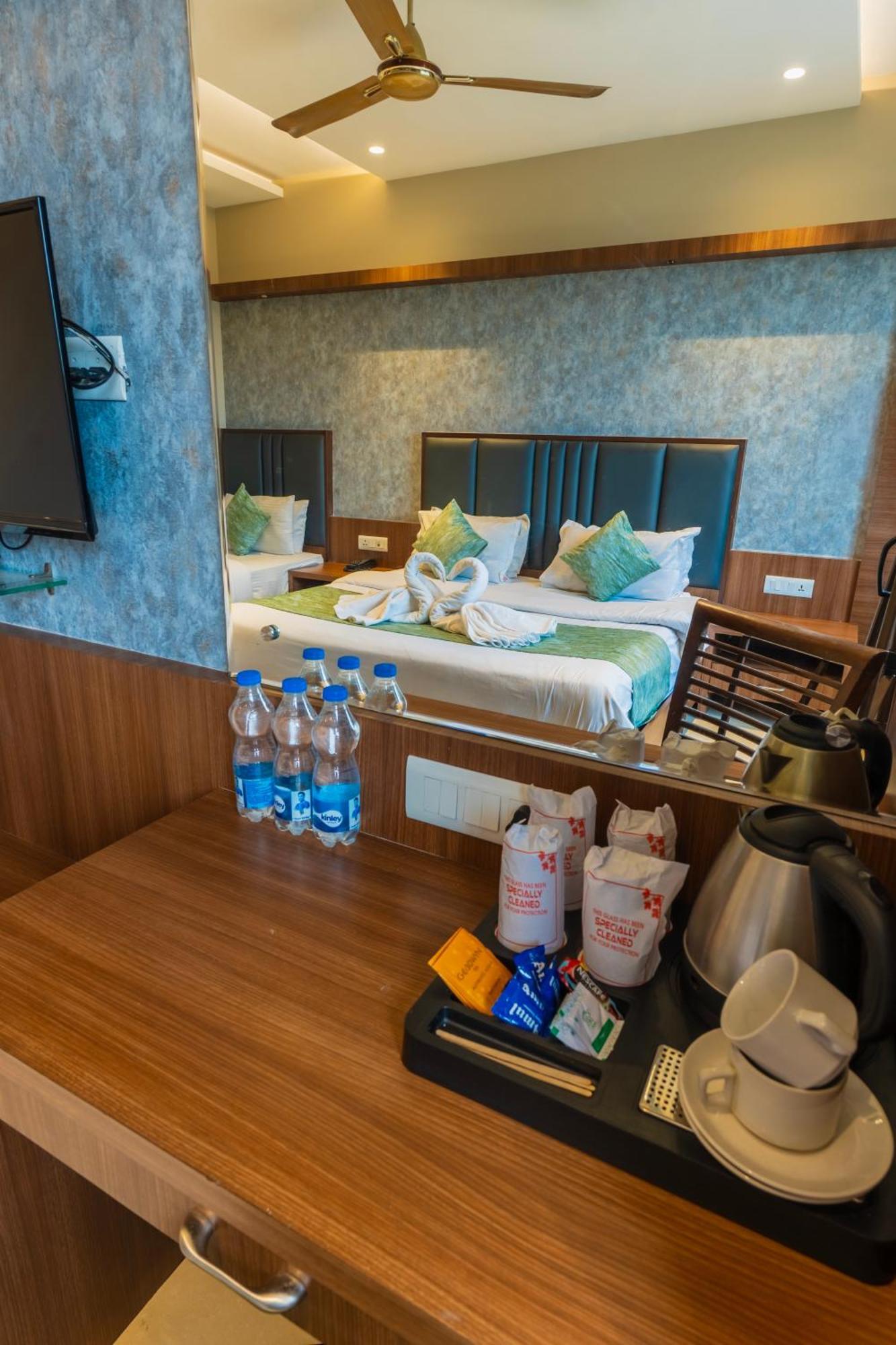 Hotel Amritsar International 2 Min Walk From Amritsar Bus Stand מראה חיצוני תמונה