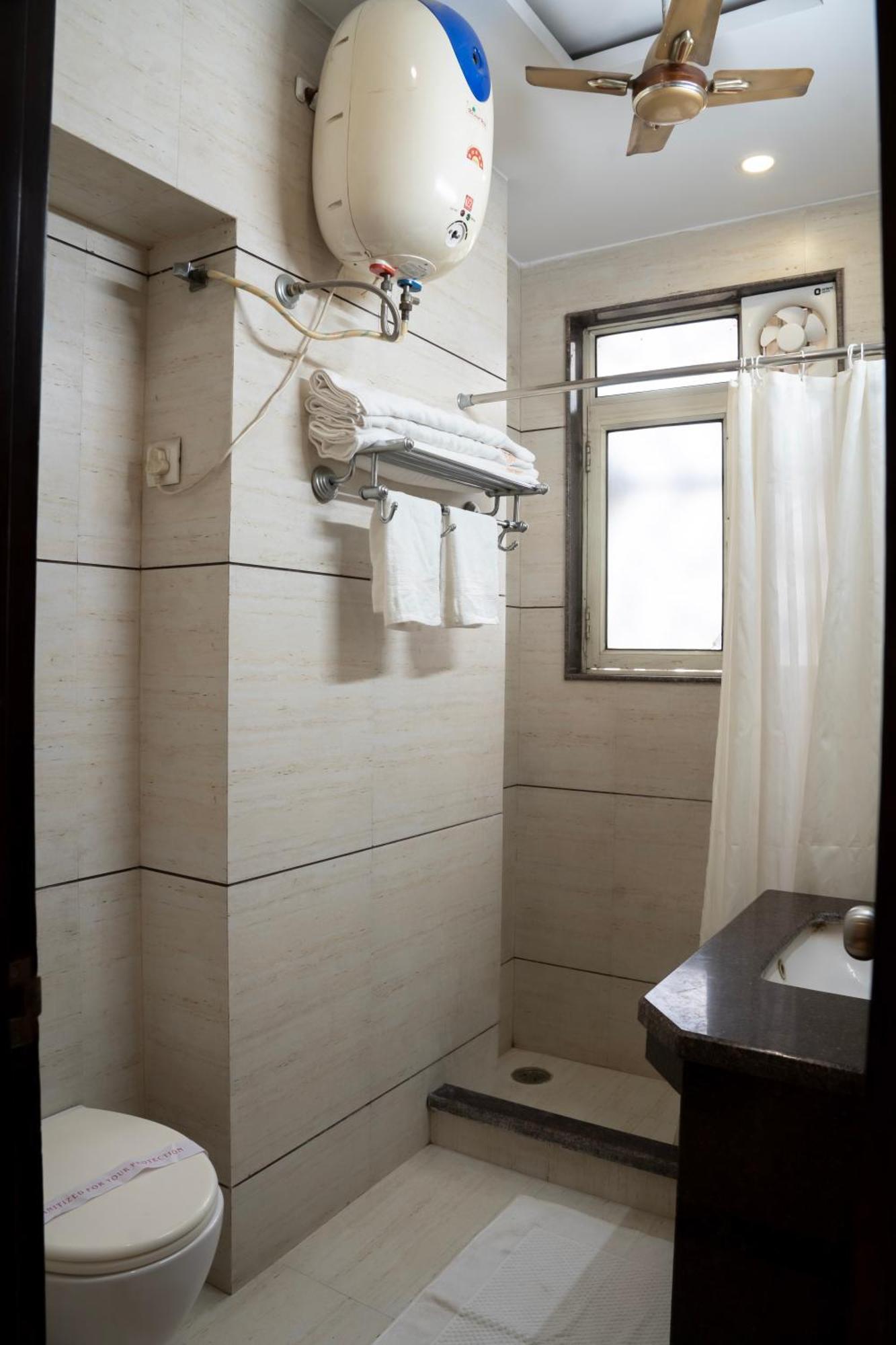 Hotel Amritsar International 2 Min Walk From Amritsar Bus Stand מראה חיצוני תמונה